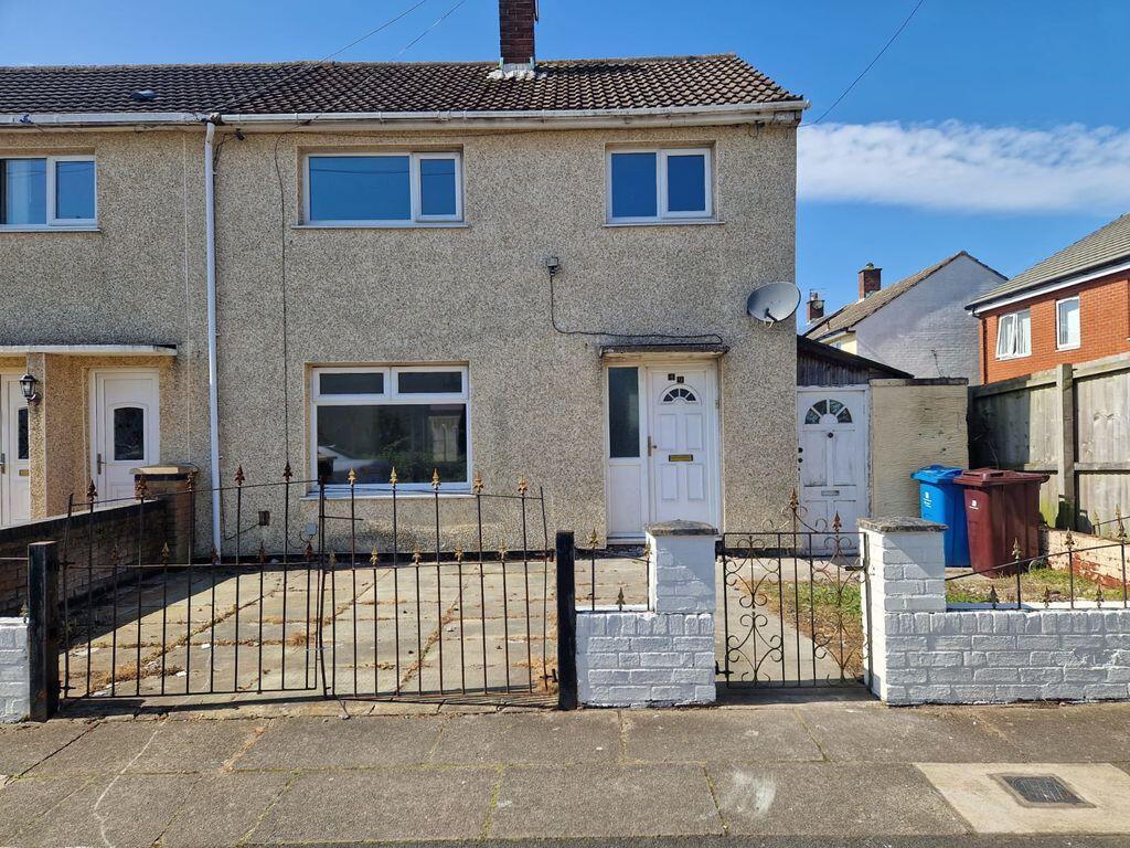 3 bed Semi Detached for rent in Kirkby. From Lynn Thompson Estate/Letting Agents - Southport