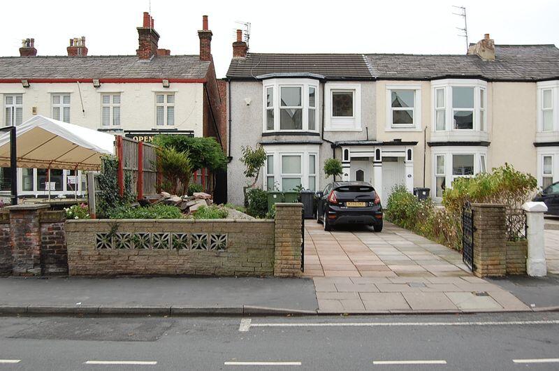 3 bed Apartment for rent in Southport. From Lynn Thompson Estate/Letting Agents - Southport