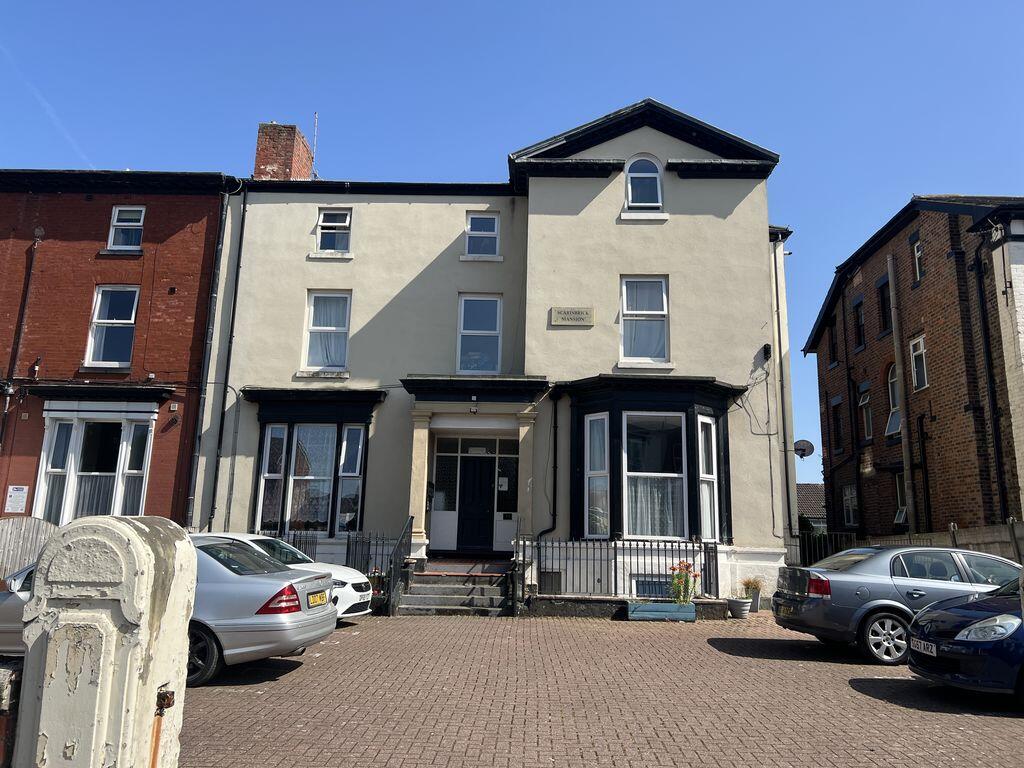 2 bed Apartment for rent in Southport. From Lynn Thompson Estate/Letting Agents - Southport