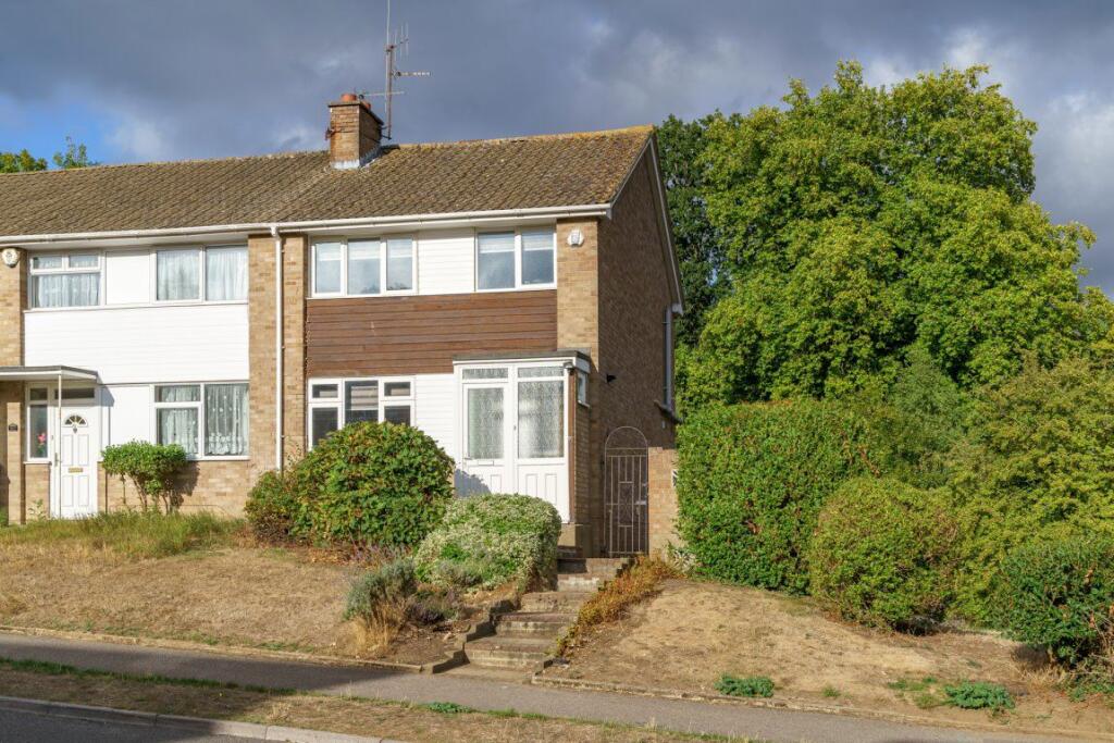 4 bed Detached for rent in Canterbury. From Leydon Lettings