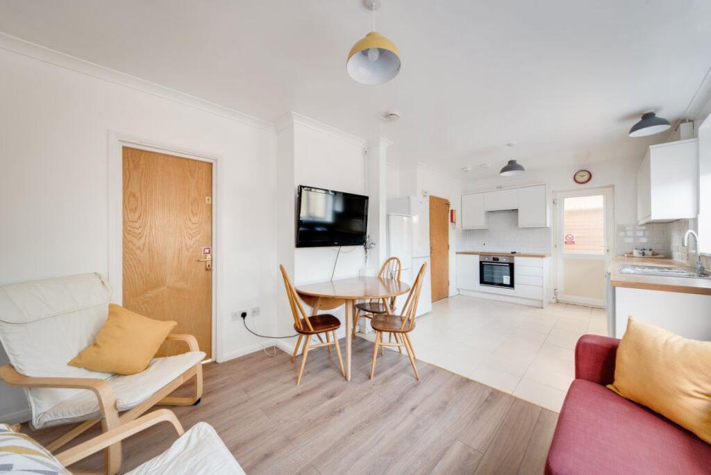 4 bed Detached for rent in Canterbury. From Leydon Lettings