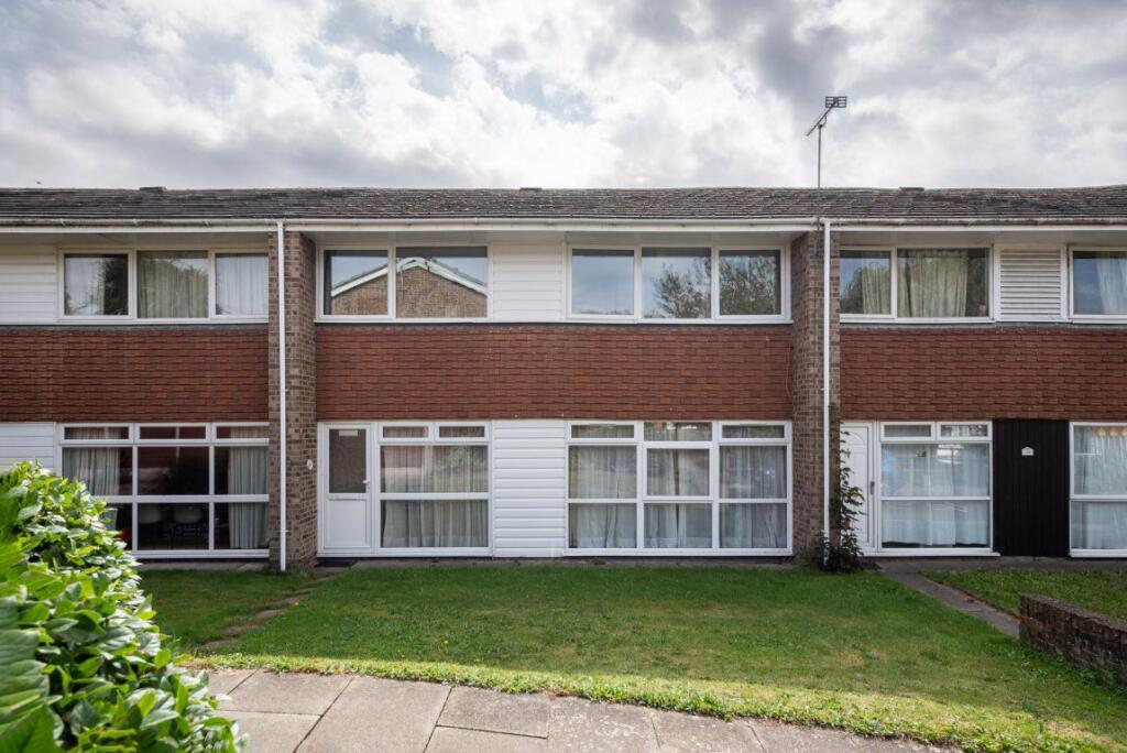 5 bed Detached for rent in Rough Common. From Leydon Lettings 5 bed Detached for rent in Rough Common. From Leydon Lettings