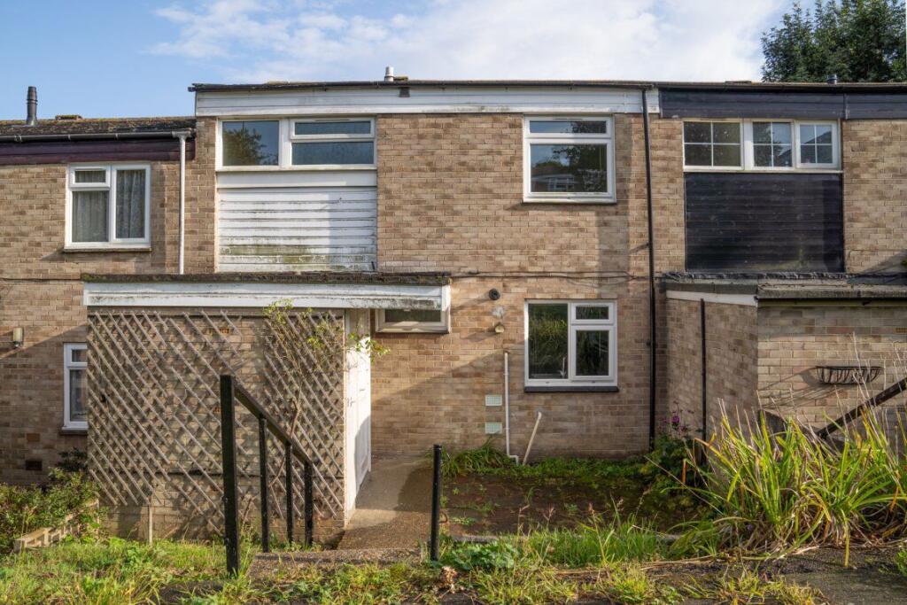 4 bed Detached for rent in Canterbury. From Leydon Lettings