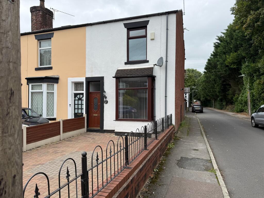 2 bed Mid Terraced House for rent in Bolton. From Belvoir - Bolton 2 bed Mid Terraced House for rent in Bolton. From Belvoir - Bolton