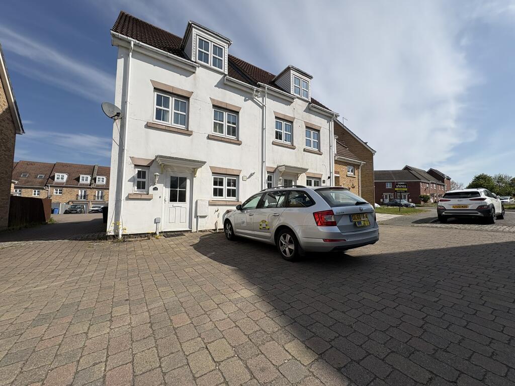 4 bed Semi Detached for rent in Haverhill. From Belvoir - Bury St Edmunds