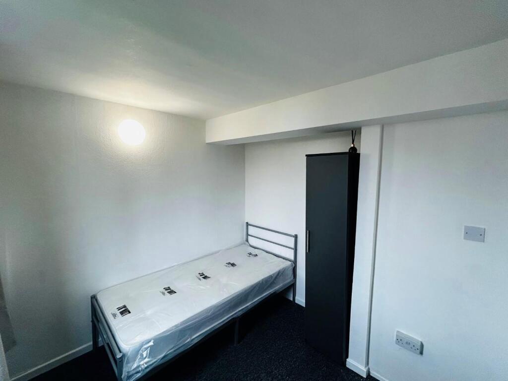 1 bed House Share for rent in Harlow. From Target Property - Edmonton