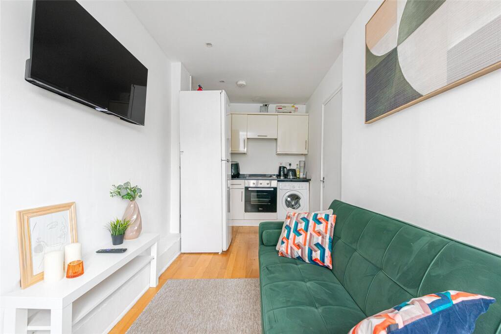 3 bed Apartment for rent in London. From Drivers & Norris - Islington - Sales 3 bed Apartment for rent in London. From Drivers & Norris - Islington - Sales