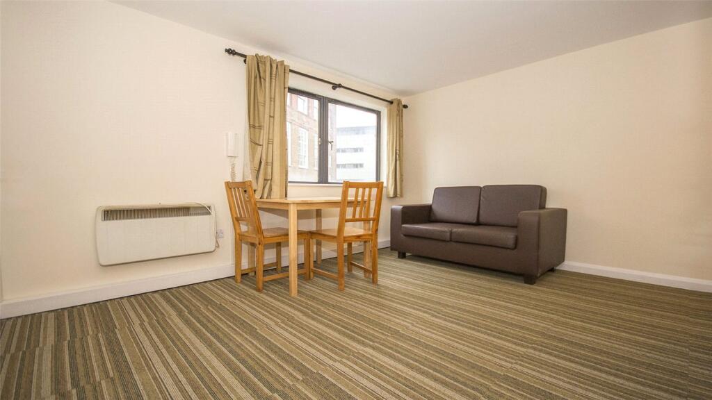 4 bed Apartment for rent in London. From Drivers & Norris - Islington - Sales