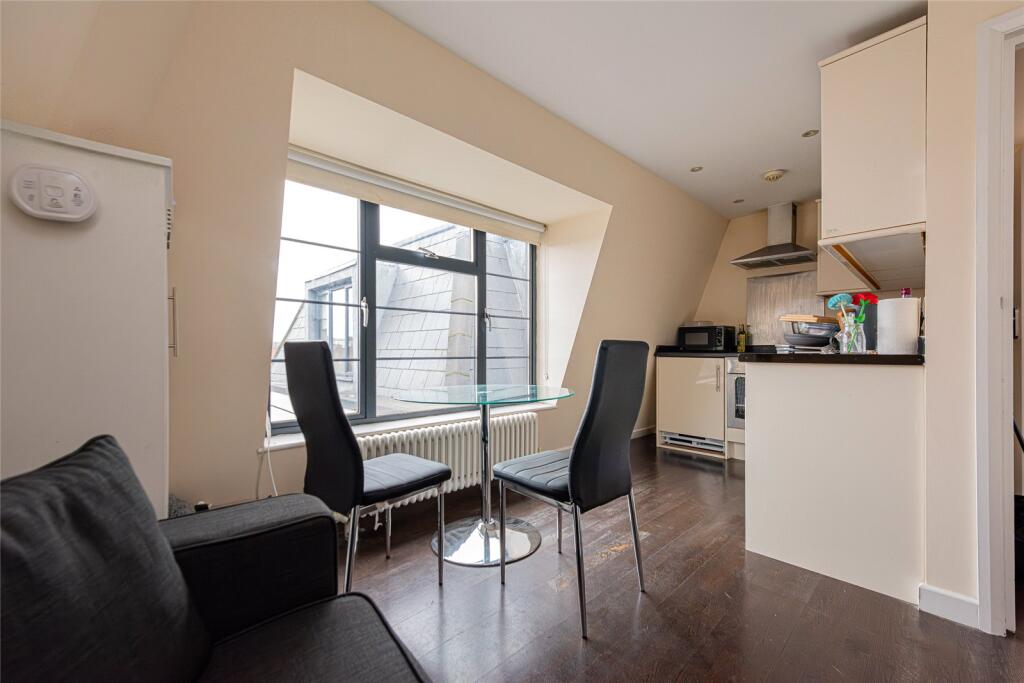 2 bed Apartment for rent in London. From Drivers & Norris - Islington - Sales