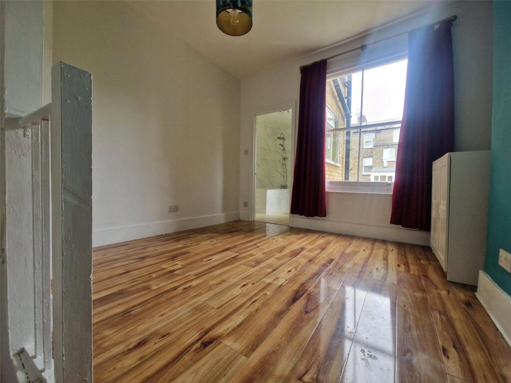 2 bed Apartment for rent in London. From Drivers & Norris - Islington - Sales 2 bed Apartment for rent in London. From Drivers & Norris - Islington - Sales