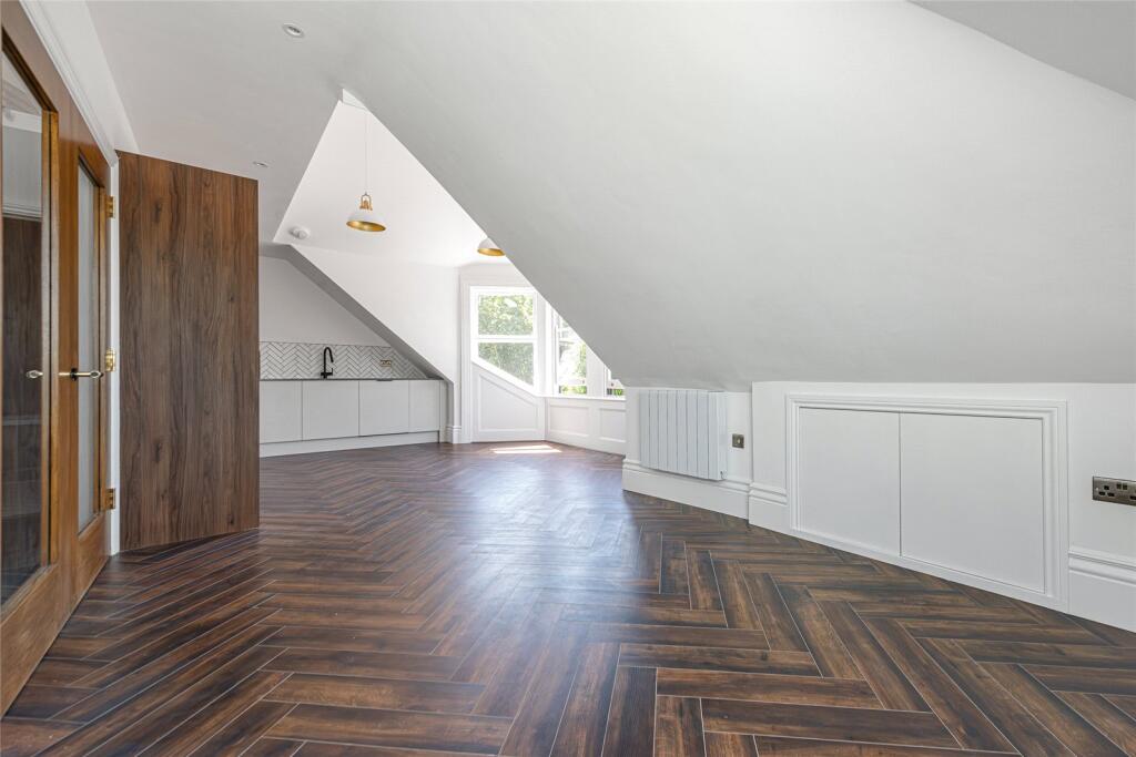 2 bed Apartment for rent in London. From Drivers & Norris - Islington - Sales