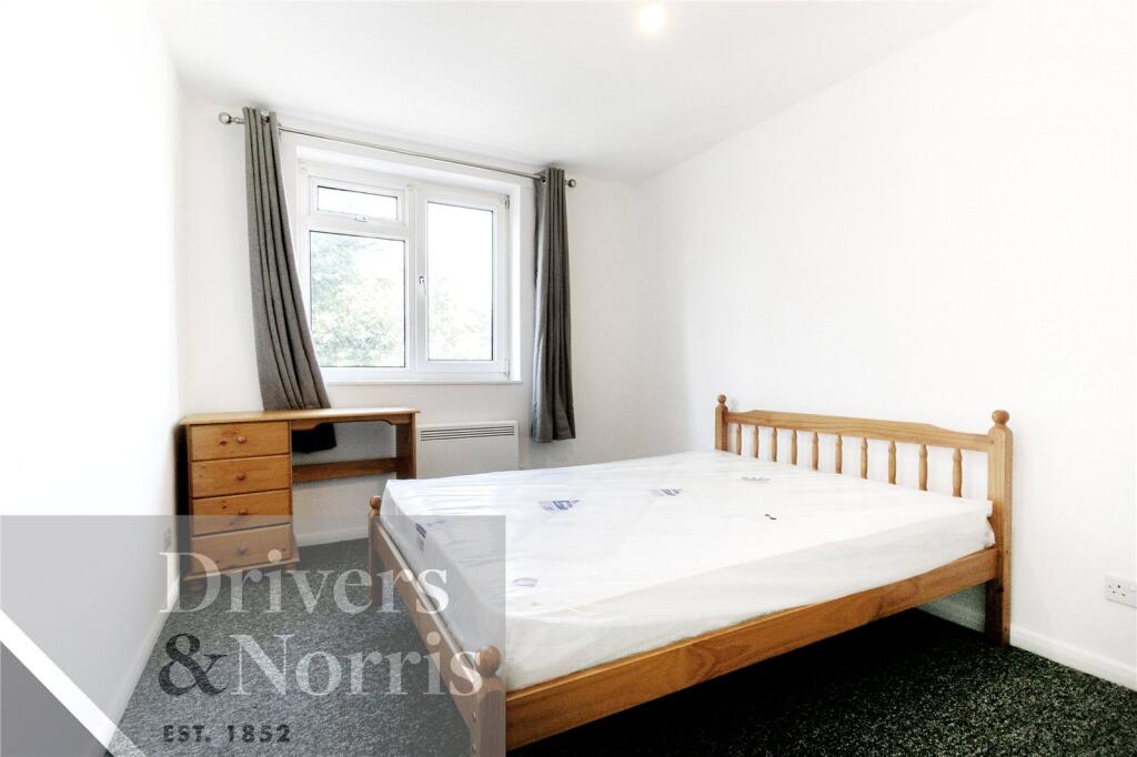 5 bed Annexe for rent in Camden Town. From Drivers & Norris - Islington - Sales 5 bed Annexe for rent in Camden Town. From Drivers & Norris - Islington - Sales