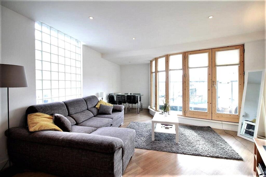 2 bed Apartment for rent in London. From Drivers & Norris - Islington - Sales