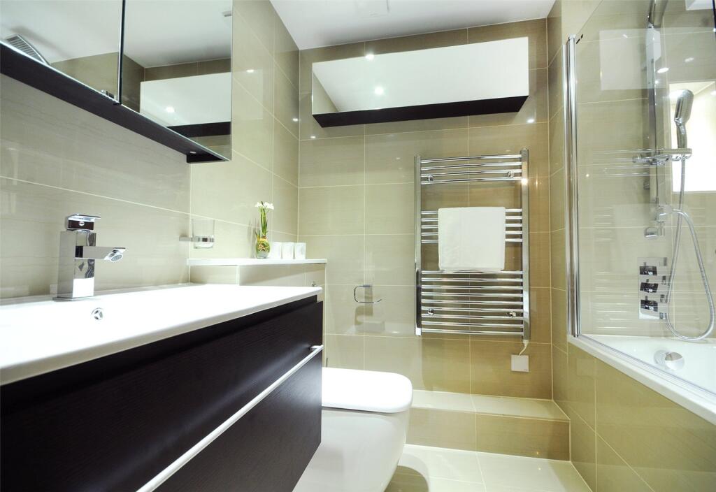 3 bed Apartment for rent in Hampstead. From Drivers & Norris - Islington - Sales