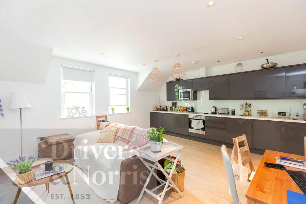 2 bed Apartment for rent in Finchley. From Drivers & Norris - Islington - Sales