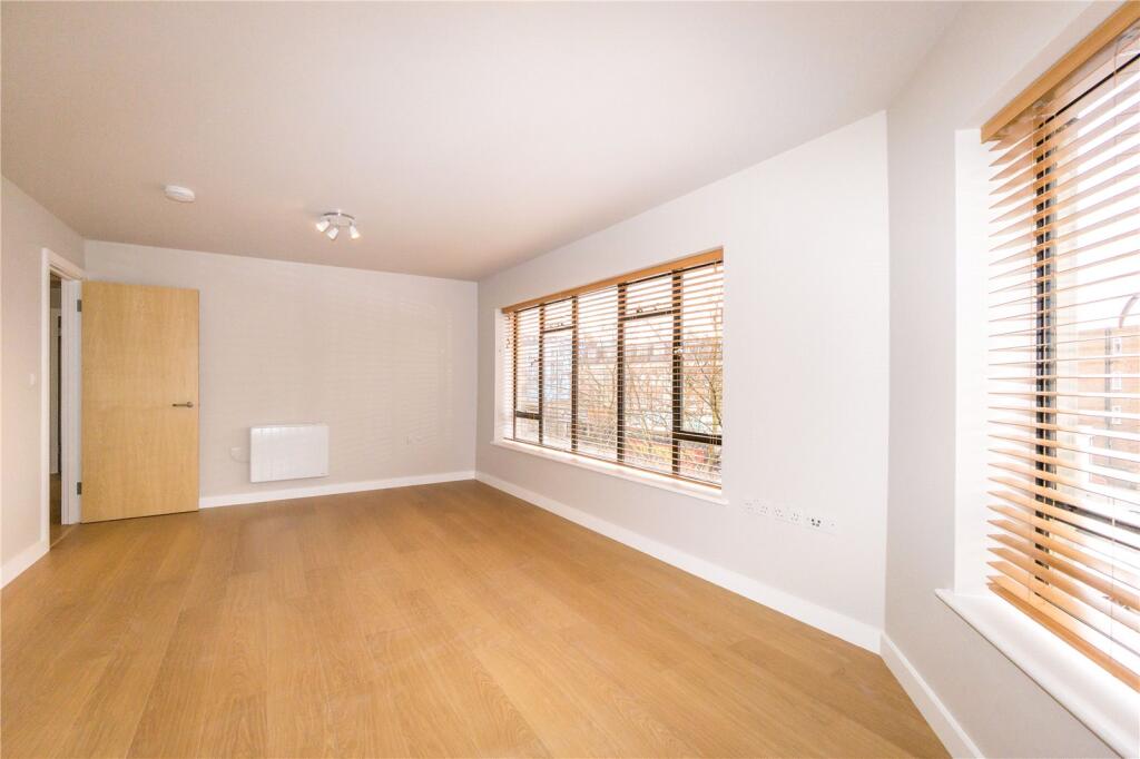 2 bed Apartment for rent in London. From Drivers & Norris - Islington - Sales