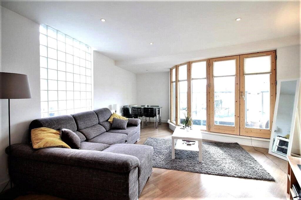 2 bed Apartment for rent in London. From Drivers & Norris - Islington - Sales