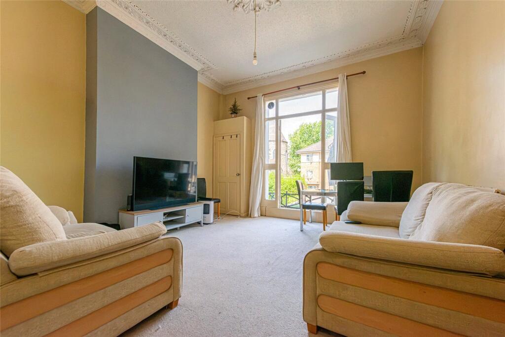 2 bed Apartment for rent in London. From Drivers & Norris - Islington - Sales