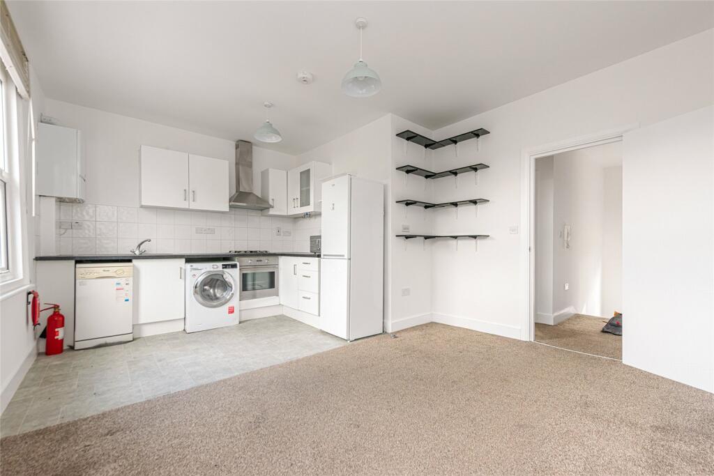 2 bed Apartment for rent in Camden Town. From Drivers & Norris - Islington - Sales