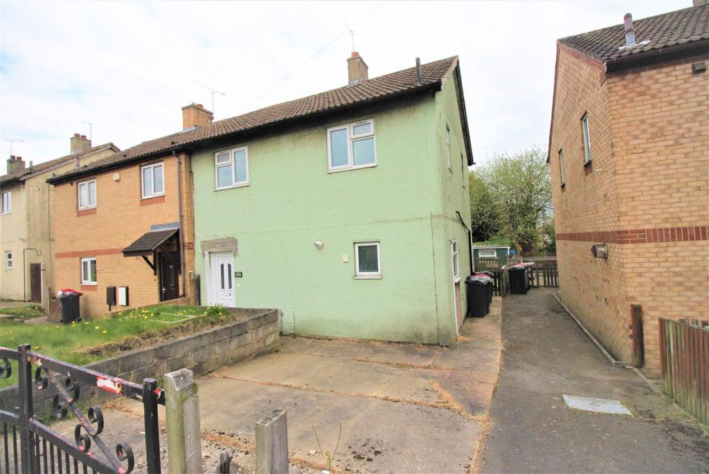 3 bed Detached for rent in Aughton. From 2Roost - Sheffield