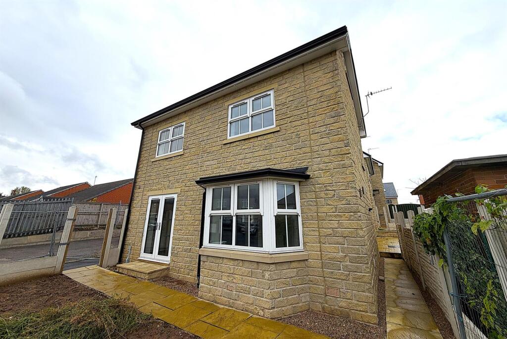 3 bed Detached for rent in Sheffield. From 2Roost - Sheffield