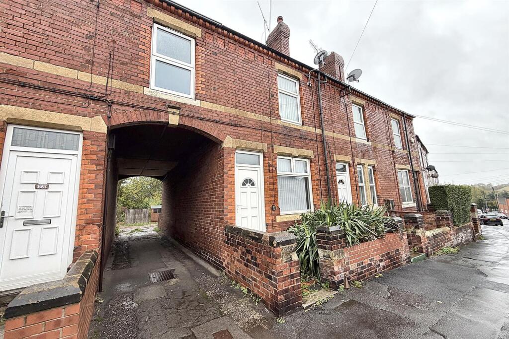 2 bed Detached for rent in Sheffield. From 2Roost - Sheffield 2 bed Detached for rent in Sheffield. From 2Roost - Sheffield