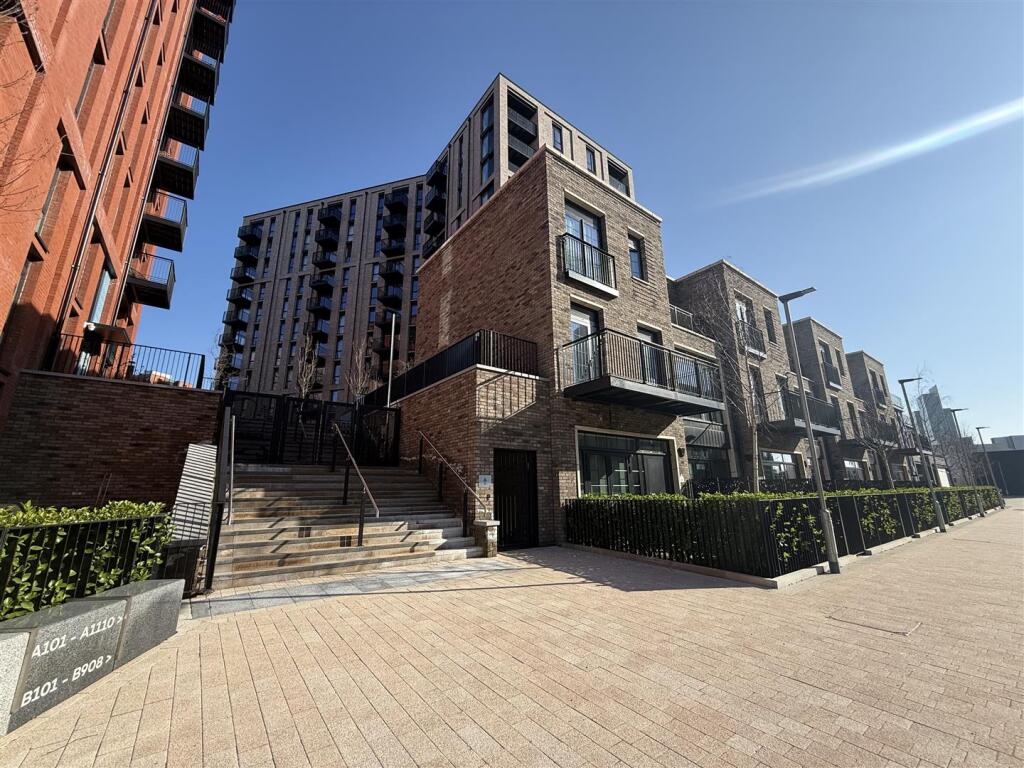 2 bed Apartment for rent in . From Reside - Manchester