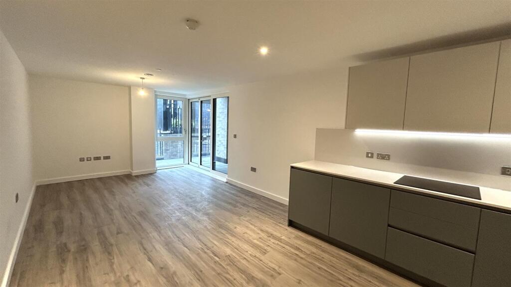 3 bed Apartment for rent in . From Reside - Manchester