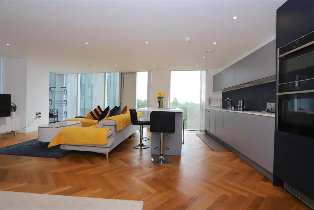3 bed Apartment for rent in Manchester. From Reside - Manchester 3 bed Apartment for rent in Manchester. From Reside - Manchester