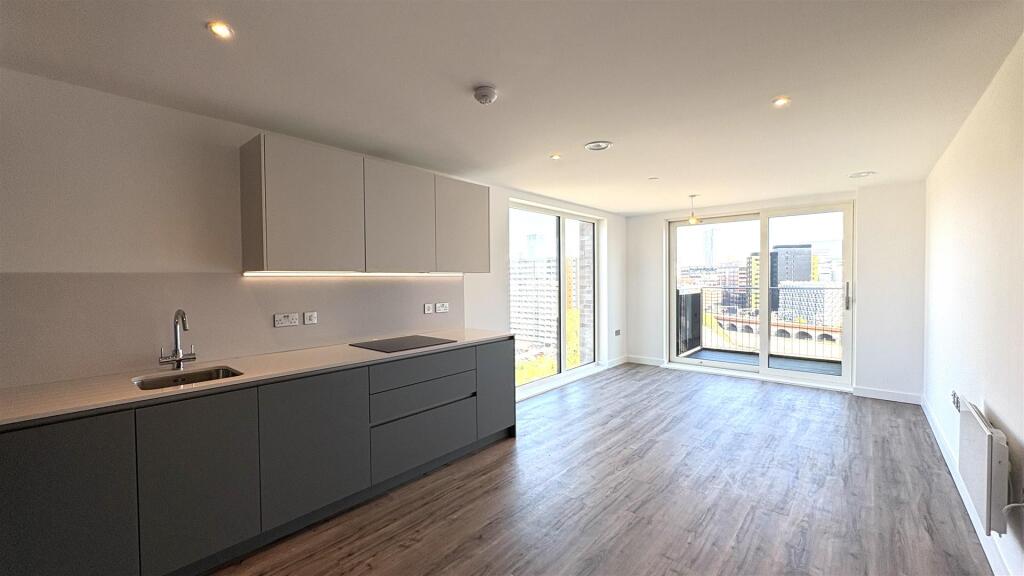 2 bed Apartment for rent in Salford. From Reside - Manchester