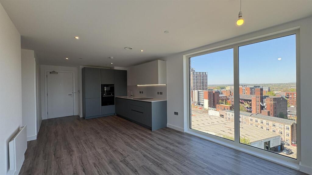2 bed Apartment for rent in Salford. From Reside - Manchester