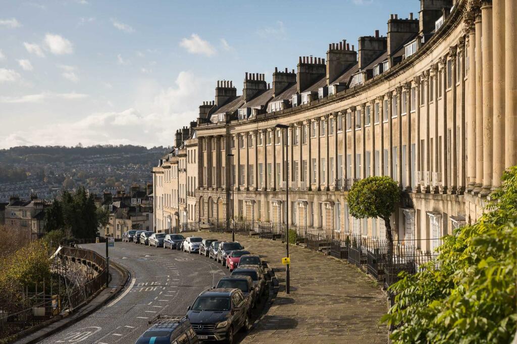 2 bed Apartment for rent in Upper Swainswick. From Reside Bath Limited - Bath 2 bed Apartment for rent in Upper Swainswick. From Reside Bath Limited - Bath
