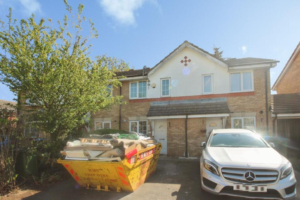 2 bed Detached for rent in London. From Hunters - Abbeywood London