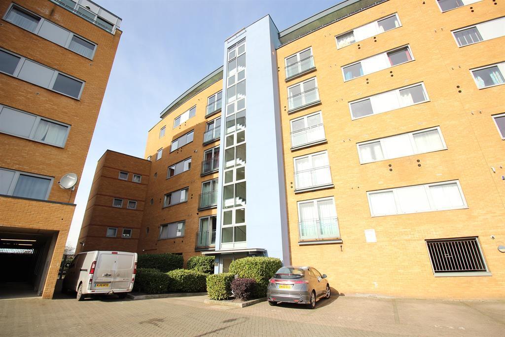 2 bed 1st Floor Flat for rent in Woolwich. From Hunters - Abbeywood London