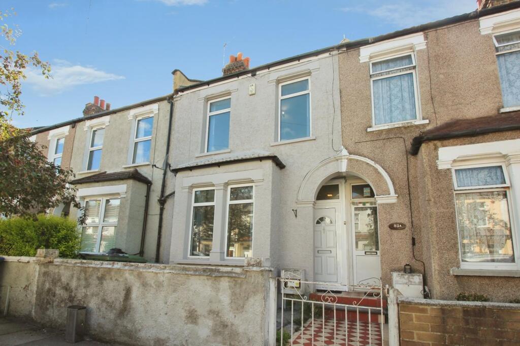 3 bed Detached for rent in London. From Hunters - Abbeywood London