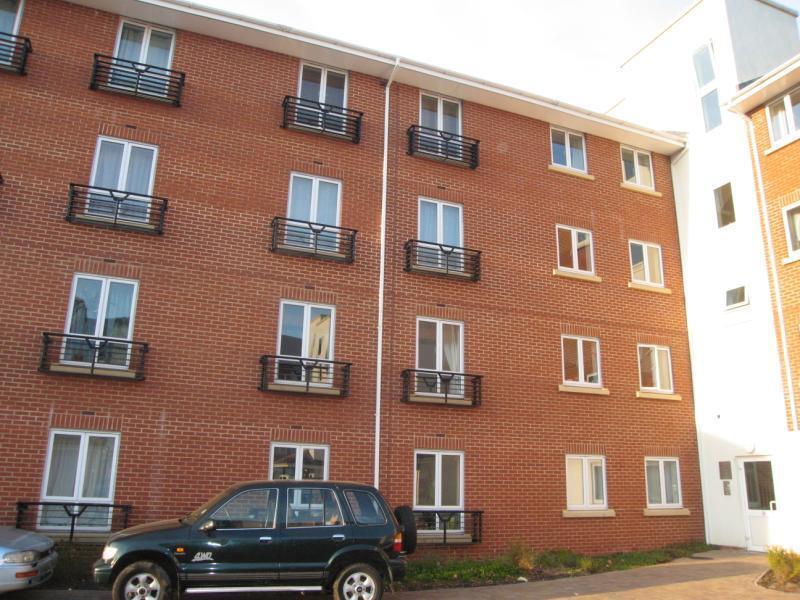 2 bed 1st Floor Flat for rent in Woolwich. From Hunters - Abbeywood London 2 bed 1st Floor Flat for rent in Woolwich. From Hunters - Abbeywood London