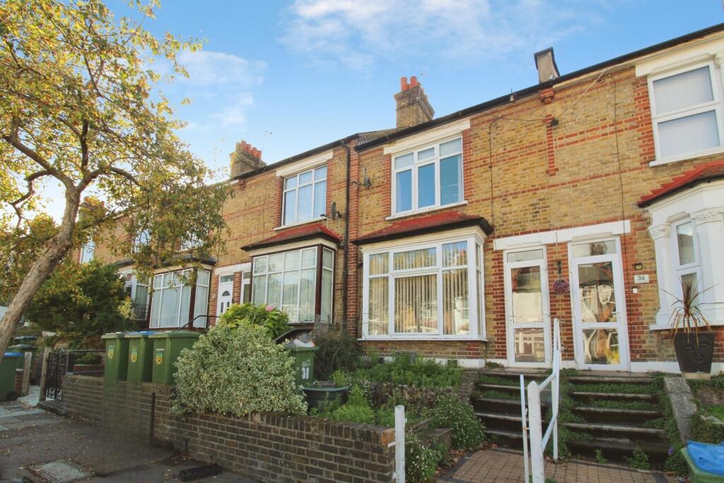 2 bed Detached for rent in London. From Hunters - Abbeywood London