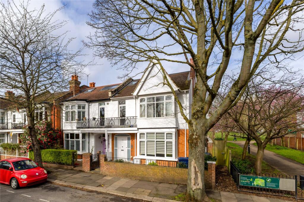2 bed 1st Floor Flat for rent in London. From John D Wood & Co. Sales - Chiswick 2 bed 1st Floor Flat for rent in London. From John D Wood & Co. Sales - Chiswick
