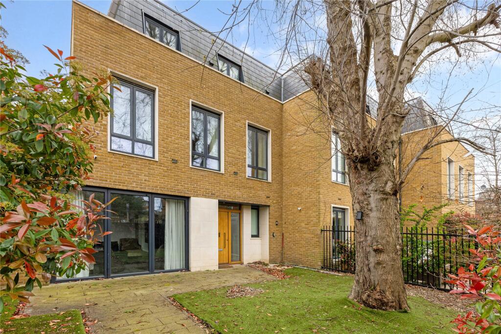 5 bed Detached for rent in London. From John D Wood & Co. Sales - Chiswick