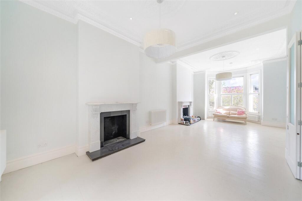 5 bed Detached for rent in London. From John D Wood & Co. Sales - Chiswick