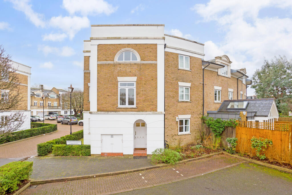 2 bed 1st Floor Flat for rent in Chiswick. From John D Wood & Co. Sales - Chiswick