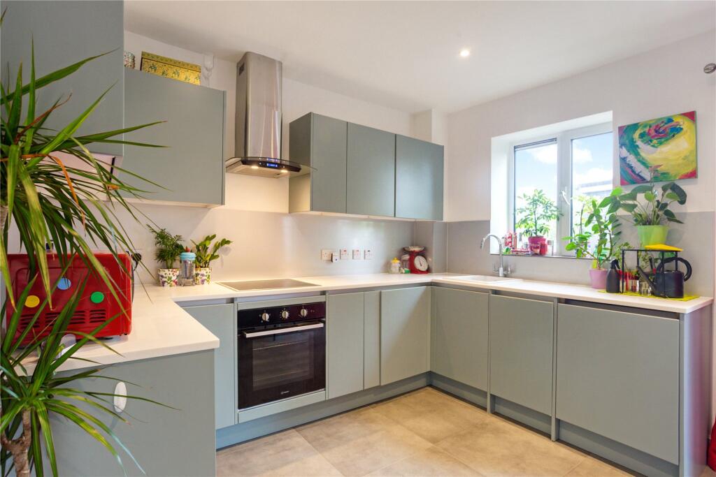 2 bed 1st Floor Flat for rent in Chiswick. From John D Wood & Co. Sales - Chiswick 2 bed 1st Floor Flat for rent in Chiswick. From John D Wood & Co. Sales - Chiswick