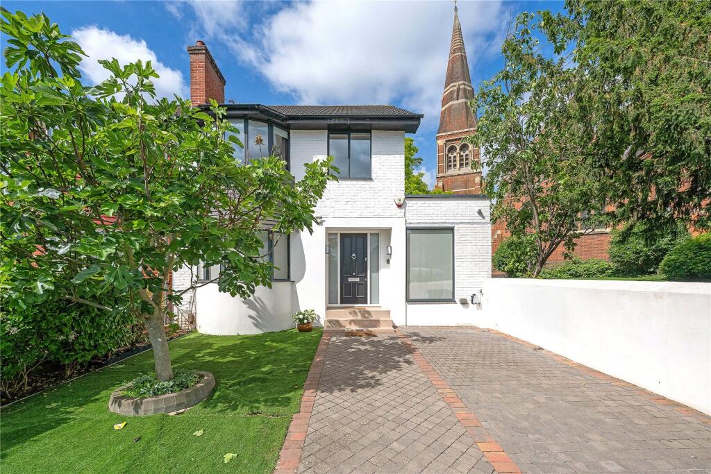 4 bed Semi Detached for rent in Acton. From John D Wood & Co. Sales - Chiswick