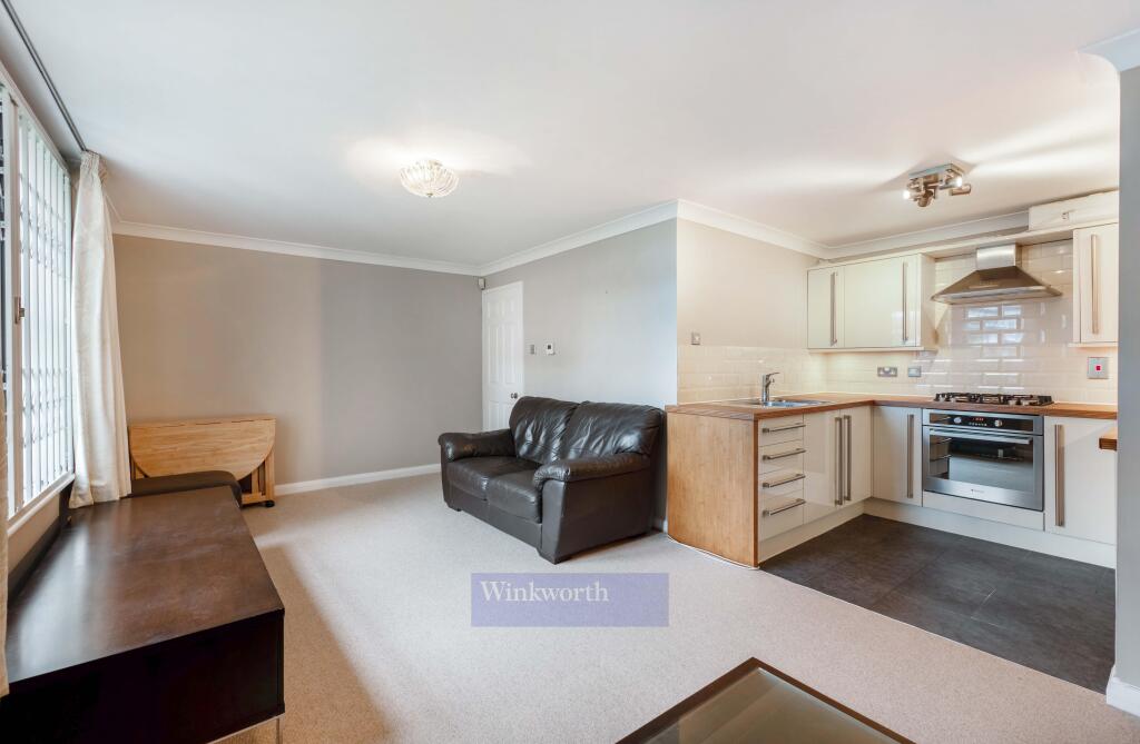 1 bed Apartment for rent in Camberwell. From Winkworth - Kennington Sales 1 bed Apartment for rent in Camberwell. From Winkworth - Kennington Sales