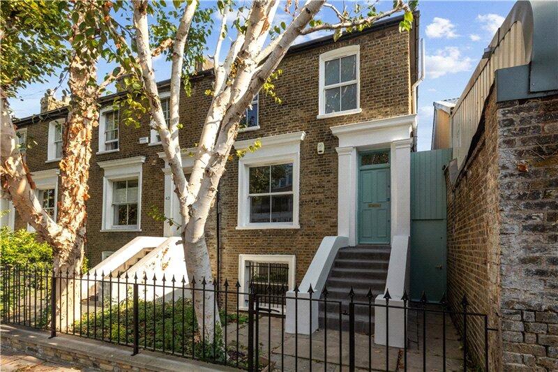 3 bed Mid Terraced House for rent in London. From Winkworth - Kennington Sales 3 bed Mid Terraced House for rent in London. From Winkworth - Kennington Sales