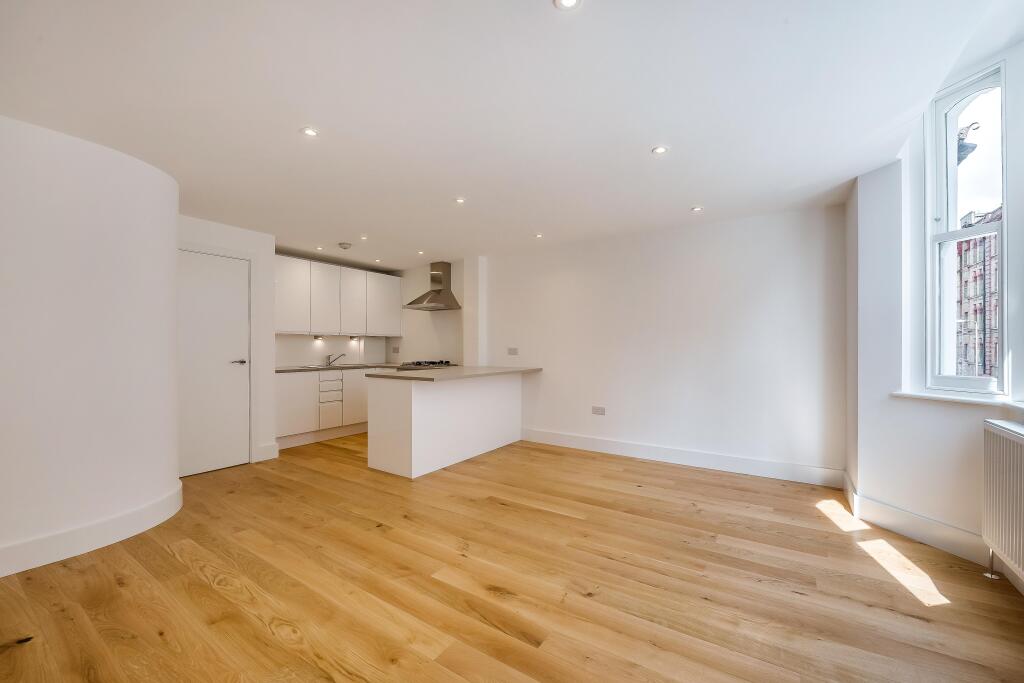1 bed Apartment for rent in Bermondsey. From Winkworth - Kennington Sales