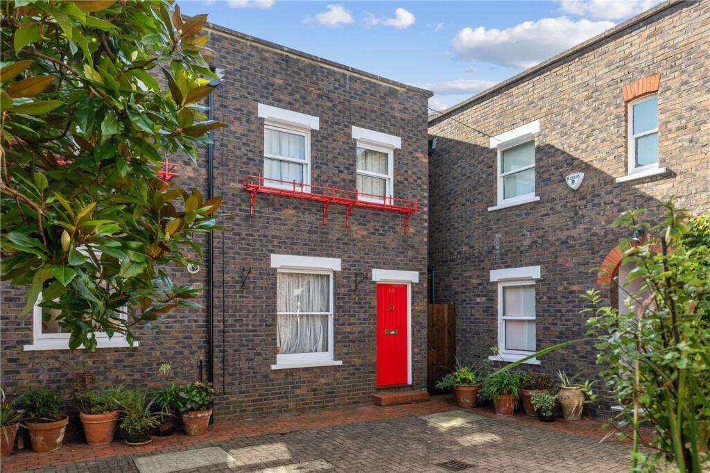 1 bed Mid Terraced House for rent in Westminster. From Winkworth - Kennington Sales 1 bed Mid Terraced House for rent in Westminster. From Winkworth - Kennington Sales