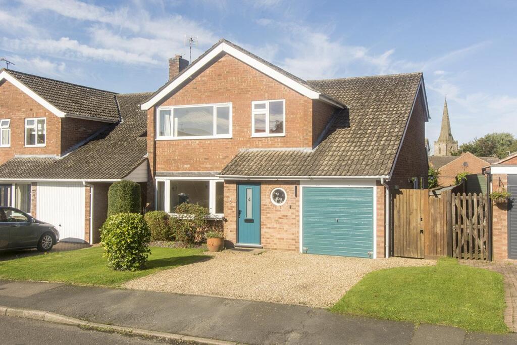 4 bed Detached for rent in Lutterworth. From Adams & Jones Estate Agents - Lutterworth 4 bed Detached for rent in Lutterworth. From Adams & Jones Estate Agents - Lutterworth