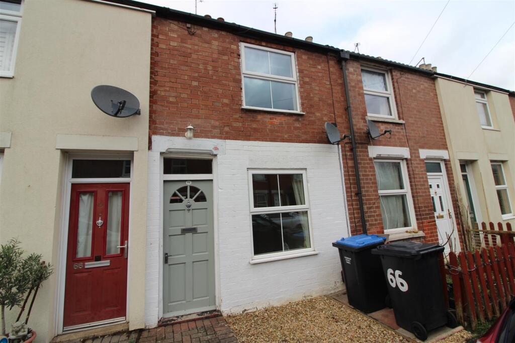 2 bed Mid Terraced House for rent in Market Harborough. From Adams & Jones Estate Agents - Market Harborough