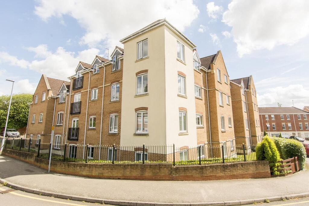 2 bed 1st Floor Flat for rent in Market Harborough. From Adams & Jones Estate Agents - Market Harborough